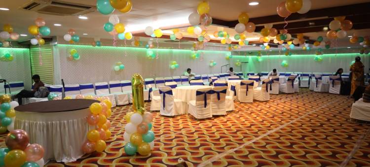 阿姆里特公寓酒店(FabHotel Amrit Residency)图片