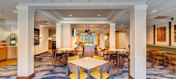 萨拉索塔雷克伍德兰奇万枫酒店(Fairfield by Marriott Inn & Suites Sarasota Lakewood Ranch)图片