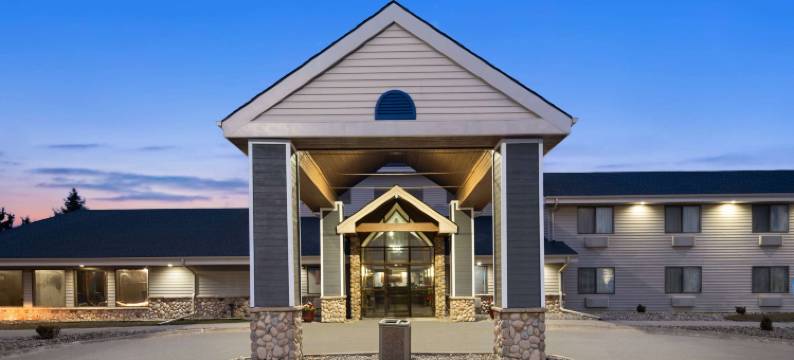 斯图尔特美吟温德姆酒店(AmericInn by Wyndham Stuart)图片