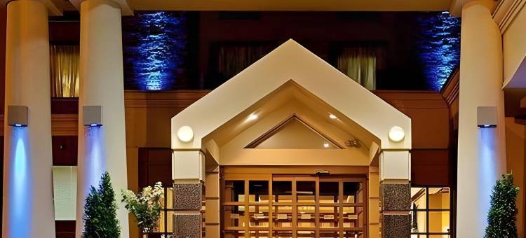北伯根温德姆戴斯酒店(Days Hotel by Wyndham North Bergen /NYC Area)图片