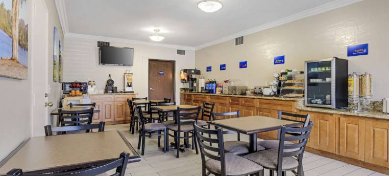 桑蒂贝斯特韦斯特酒店(Best Western Santee Lodge)图片