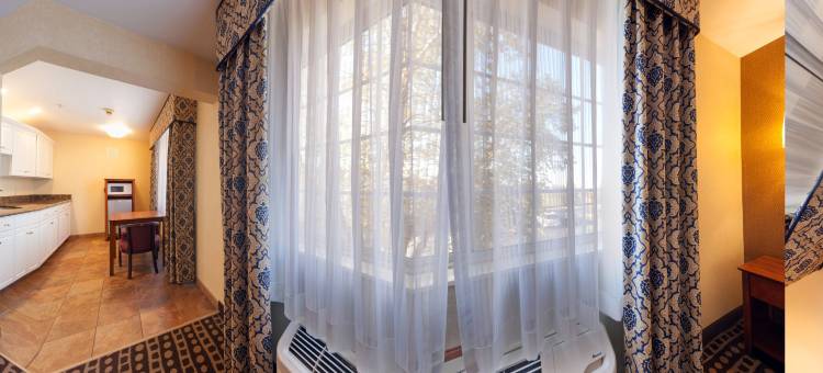 智选假日套房酒店沃巴什(Holiday Inn Express & Suites Wabash)图片