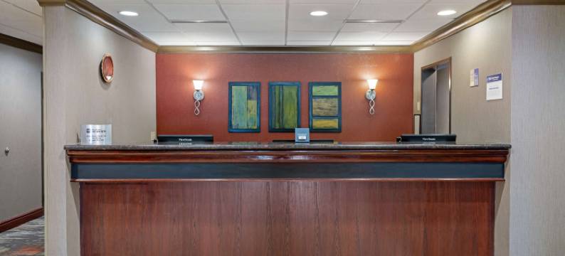 瀑布贝斯特韦斯特优质套房酒店(Best Western Plus Cascade Inn  Suites)图片