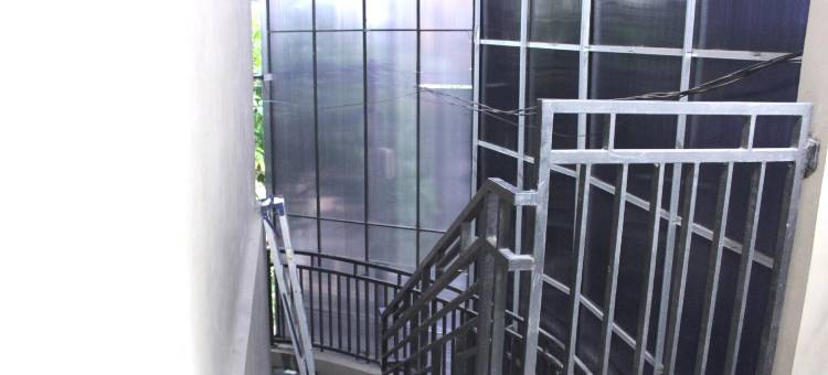 OYO Life 2982 格里亚艾莎公寓2号(OYO Life 2982 Griya Aisyah Residence 2)图片