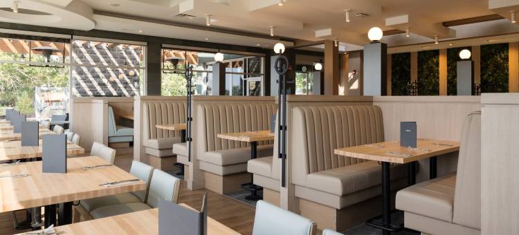 里贾纳桑德曼酒店及套房(Sandman Hotel & Suites Regina)图片