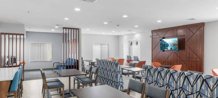 纽因顿-哈特福德智选假日酒店(Holiday Inn Express Newington - Hartford)图片