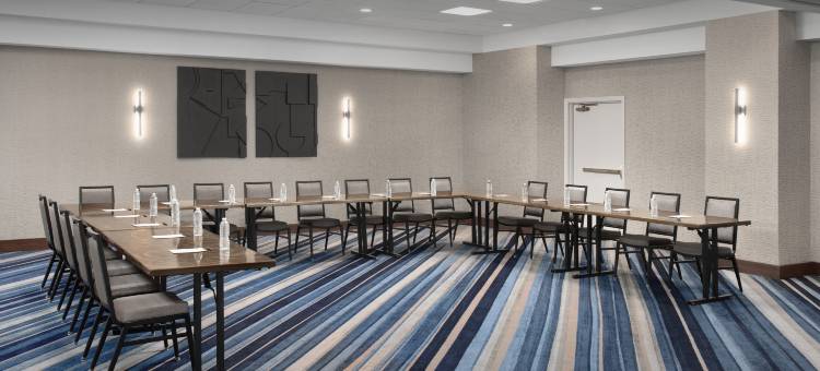 达拉斯希尔顿安泊套房酒店-近商业街廊(Embassy Suites by Hilton Dallas Near the Galleria)图片