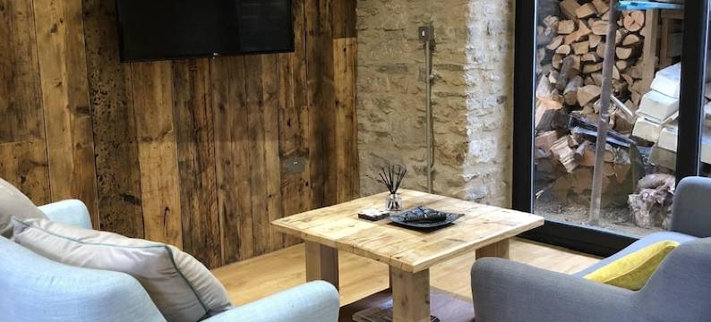 Beautiful self contained Cotswold style cottage 15 mins Central Oxford图片