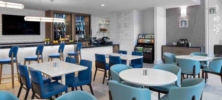 德尔雷海滩万豪万怡酒店(Courtyard Delray Beach)图片