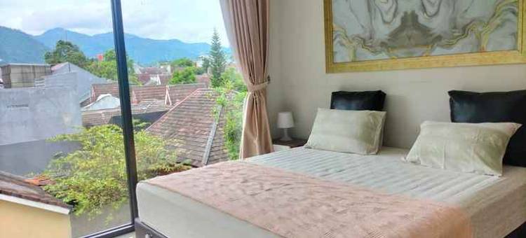 The "V" Villa Sentul City图片
