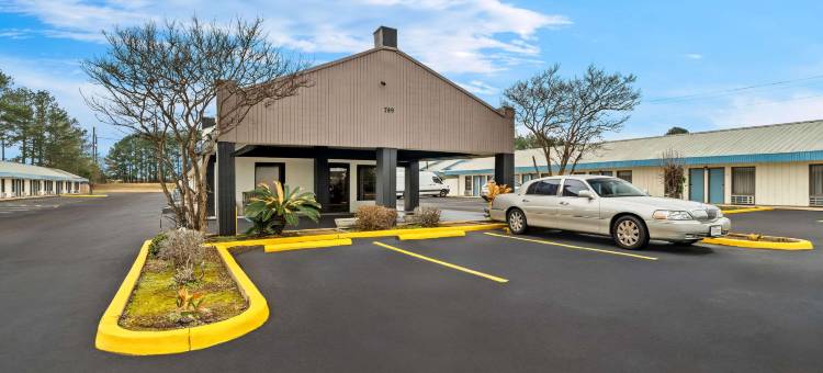 路边旅馆和套房(Rodeway Inn & Suites)图片