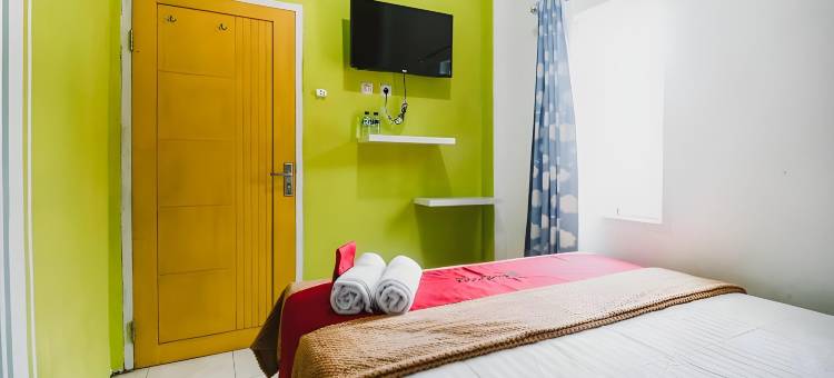 红多兹酒店-近玛纳多波里特克尼克(RedDoorz Near Politeknik Manado)图片