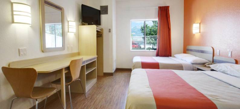 犹他利哈伊- 感恩点 6号汽车旅馆(Motel 6 Lehi, UT – Thanksgiving Point)图片