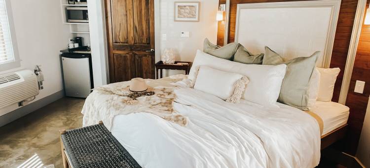 山乡草药园(Hill Country Herb Garden)图片