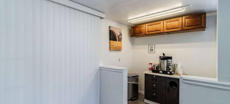 佛罗里达坦帕 6 号汽车旅馆(Motel 6 Tampa, FL)图片