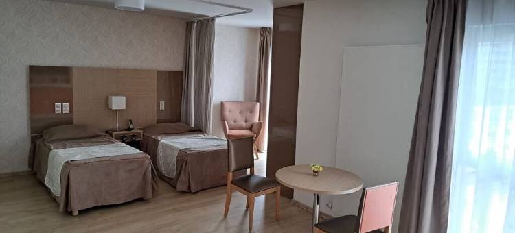 Zenao 巴黎克罗伊克斯德沙沃(Zenao Montreuil Croix de Chavaux)图片