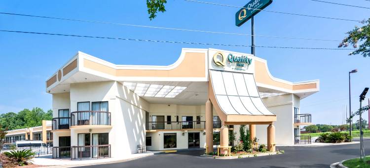 品质酒店-塞尔玛-史密斯菲尔德(Quality Inn Selma - Smithfield)图片