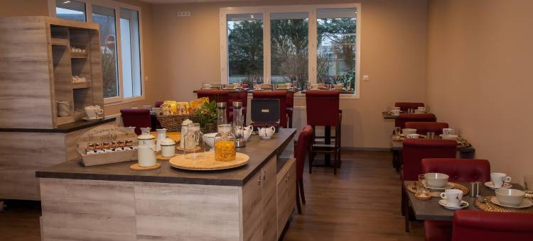 阿夫尔河畔韦尔讷伊卡尔努特斯布雷佐莱驿站原生酒店(The Originals City, le Relais des Carnutes Brezolles Verneuil Sur Avre)图片