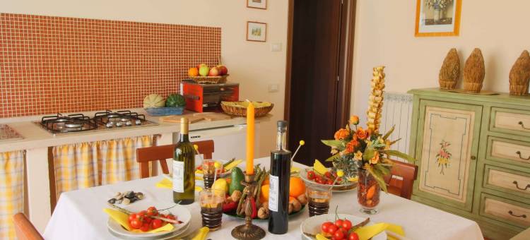 设有泳池和山景的马尔凯公寓(Apartment in Marche with Pool and Mountain Views)图片