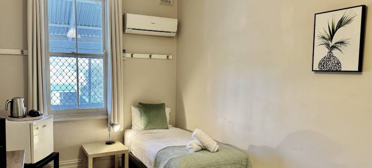 华勒拉旺商业酒店(The Commercial Hotel Wallerawang)图片