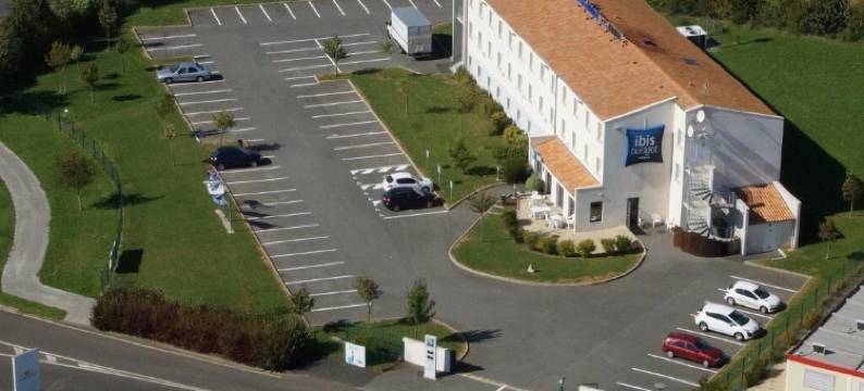 尼奥尔东拉克雷彻宜必思快捷酒店(Ibis Budget Niort Est la Crèche)图片