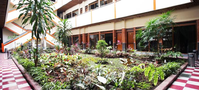 万隆佩迈酒店(Hotel Bandung Permai)图片