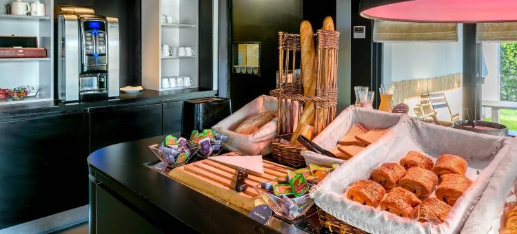 北图卢兹瑟斯库艾康铂酒店(Campanile Toulouse Nord - SESQUIÈRES)图片