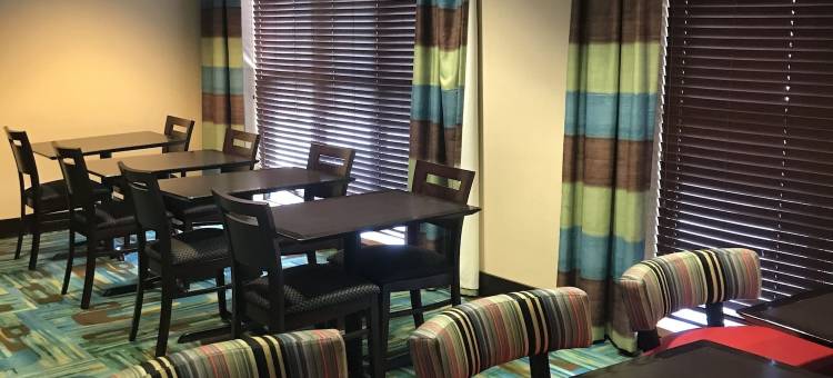 希尔顿欢朋酒店-格伦伍德温泉(Hampton Inn Glenwood Springs)图片