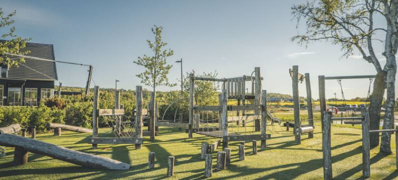 哈尔姆斯塔德戈鲁法利阿纳酒店(Halmstad Golfarena Hotell & Lägenheter)图片