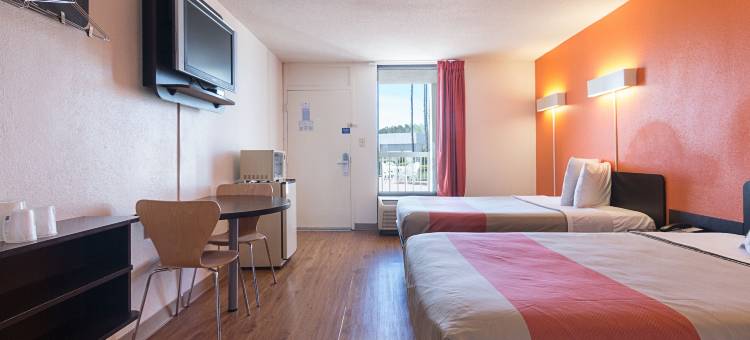 纽南6号汽车旅馆(Motel 6 Newnan, GA)图片