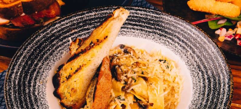 科驰曼酒店(The Coachman Hotel)图片