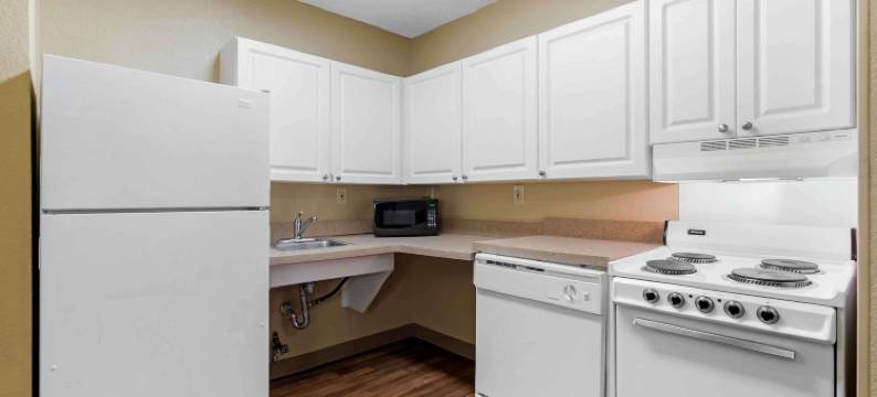 芝加哥弗农希尔斯林恩郡美国长住精选套房酒店(Studio 6 Extended Stay Chicago Vernon Hills Lincolnshire IL)图片