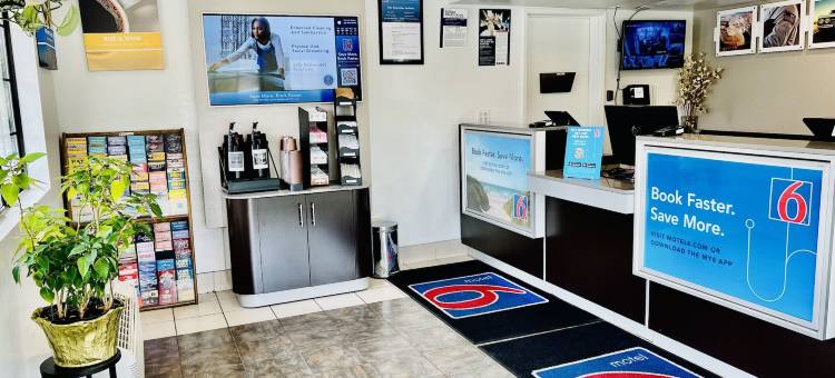 圣路易斯奥比斯保南6号汽车旅馆(Motel 6 San Luis Obispo, CA - South)图片