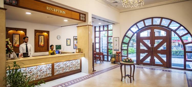 阿瓦德广场酒店(Hotel Abad Plaza)图片