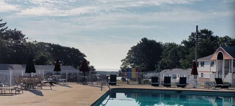 奥甘奎特潮汐酒店(Ogunquit Tides)图片