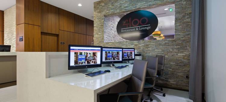 迈阿密国际机场贝斯特韦斯特优质酒店及套房-珊瑚阁楼(Best Western Premier Miami Intl Airport Hotel  Suites Coral Gables)图片