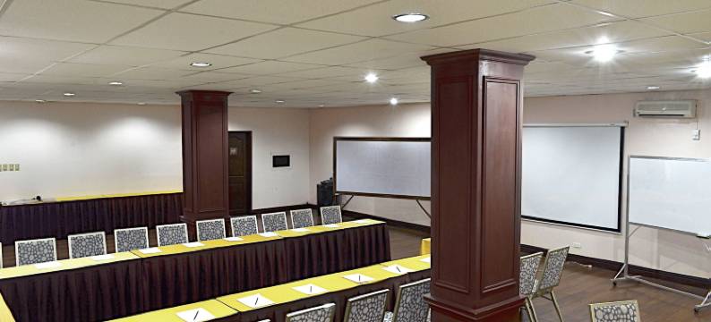 黎刹雷鸟度假村(Thunderbird Resorts - Rizal)图片