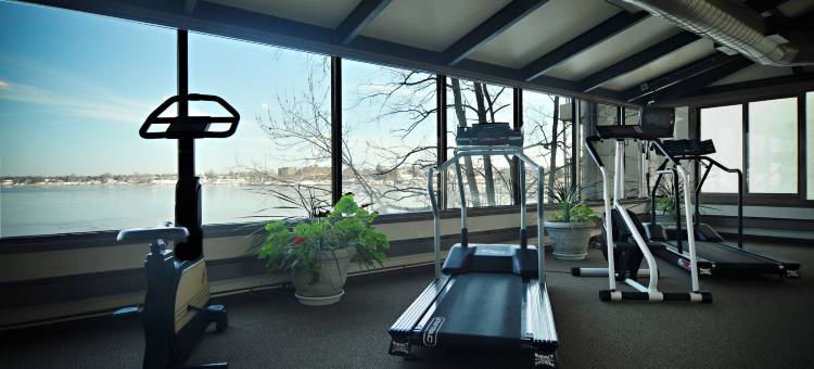 蚝点酒店(Oyster Point Hotel)图片