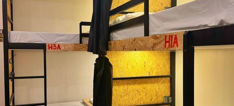 100 咖啡摩托旅舍(100% Cafe Moto Hostel)图片