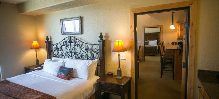 带超大露台和壮丽景色的宽敞公寓 - RedAwning(Huge Condo with Stunning Views from Oversized Deck Save 20% on 7 Nights!)图片