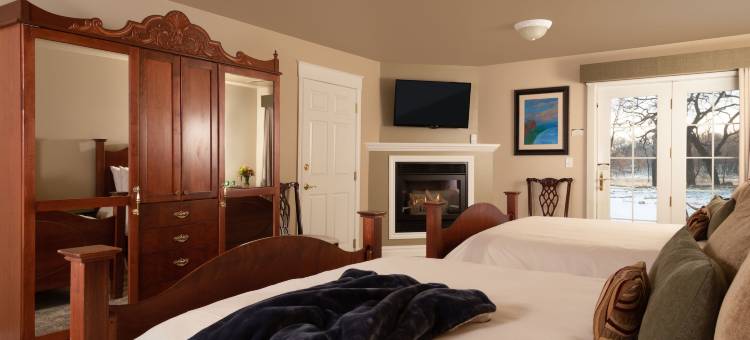 奥克伍德旅馆奥科博吉 - 限成人(The Oakwood Inn Okoboji)图片