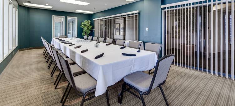 克兰布鲁克赫瑞泰格酒店及会议中心(Heritage Inn Hotel & Convention Centre - Cranbrook)图片