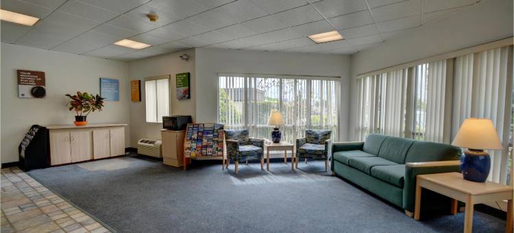 沃里克普罗维登斯机场6号汽车旅馆 - I-95(Motel 6 Warwick, RI - Providence Airport - I-95)图片