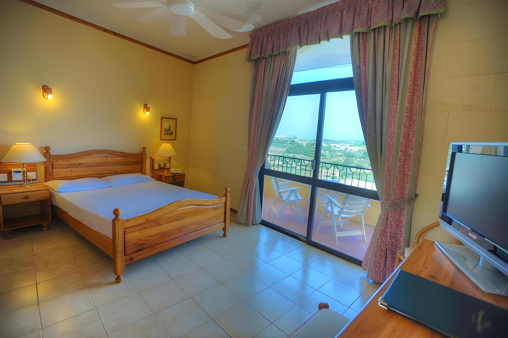 Cornucopia HotelOver view