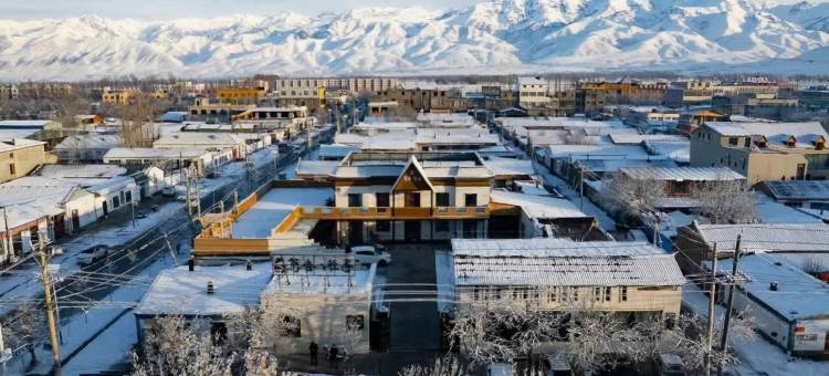 简舍·轻享民宿(那拉提景区店)图片