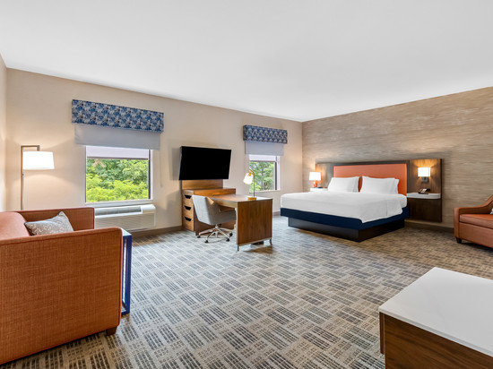 格罗夫城欢朋套房酒店