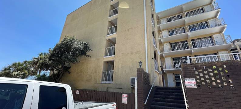 Capital O 日落浪潮酒店默特尔比奇海滨(Capital O Sunset Waves Hotel Myrtle Beach Oceanfront)图片