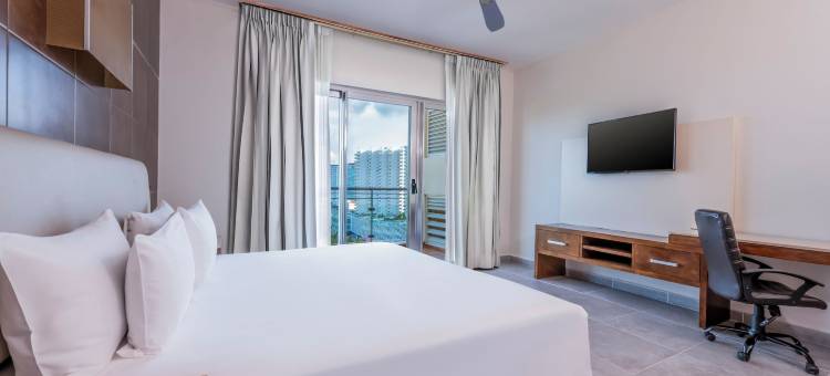 坎昆克里斯塔尔城市酒店及海滩俱乐部(Krystal Urban Cancun & Beach Club)图片