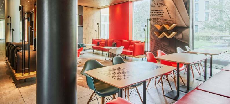 法兰克福会展B&B酒店(B&B HOTEL Frankfurt-Messe)图片