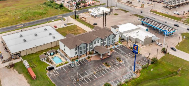 舒适套房酒店(Comfort Inn & Suites)图片